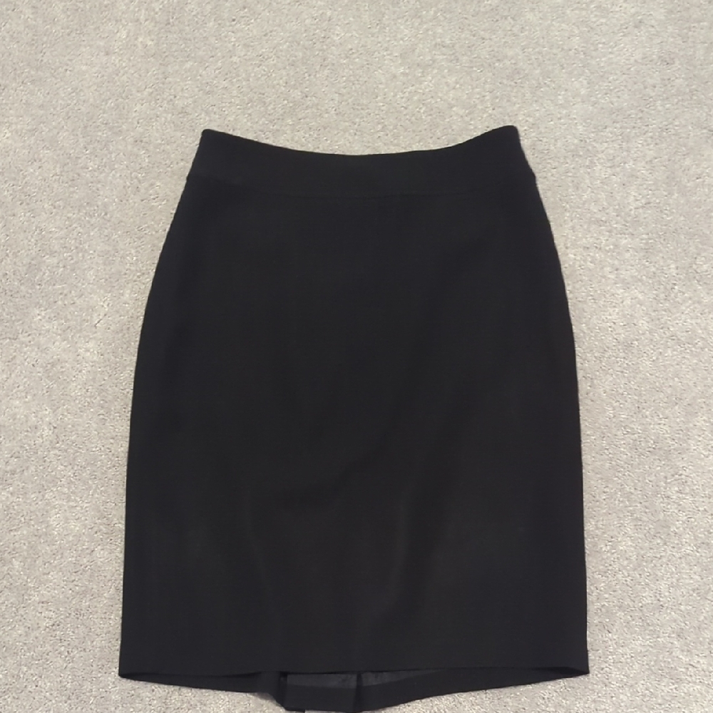 Ann Taylor Black Knee-Length Pencil Skirt